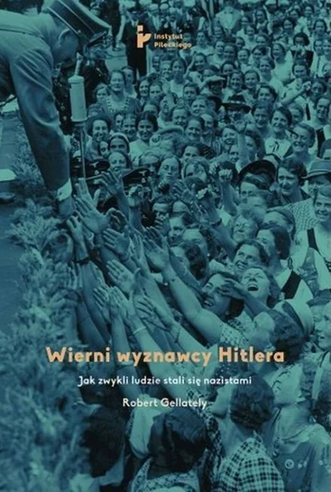 Na okładce: Zdjęcie Hitlera i tłum ludzi